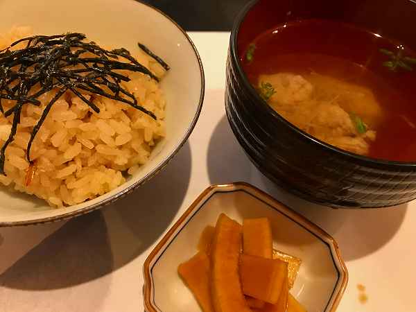 味乃魚隆 小田原市栄町