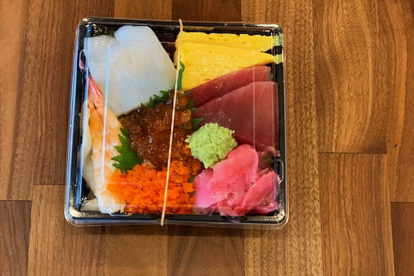 テイクアウト弁当続く・・・