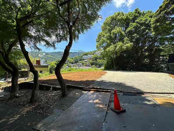 西山町の売地と貸別荘