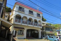 熱海市下多賀・海&花火大会望む温泉引込可能なRC造3階建売民宿 10室
