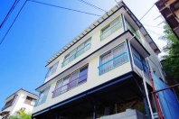 熱海市伊豆山・H31年室内リフォーム済一棟売りアパート