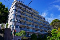 レジーナ・ヴィラ熱海・市街の夜景&花火大会望む展望温泉大浴場のあるマンション
