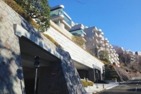 ドメーヌ熱海伊豆山西館 ・重厚感溢れるハイグレードMS 6階角部屋
