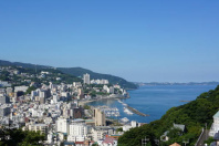 プチモンド熱海西館・相模湾＆市街夜景望む温泉大浴場付MS（最上階）