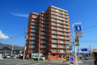 エクセレントプラザ八番館・相模湾望む利便性良好のMS 3階角部屋