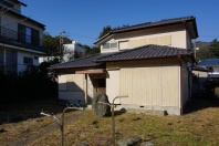 熱海市下多賀・相模湾を望む平坦で生活便利な中古和風邸宅