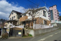 湯河原町吉浜・長閑な山手エリアに位置する日照良好の中古戸建