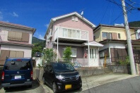 湯河原町鍛冶屋・閑静な住宅地で陽当たり良好の中古戸建
