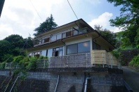湯河原町宮下・花咲分譲地内2区画所有の温泉引込可能な和風戸建