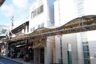 熱海市銀座町・繁華街メイン通り銀座商店街内の一棟売ビル