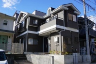 湯河原町中央4丁目・生活便&交通便良好 内外装リフォーム済中古戸建