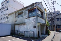 熱海市清水町・市内中心街に所在する店舗付き中古戸建