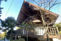 伊豆エメラルドタウン・吹抜から光差込む開放感&富士山望むログ