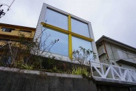 真鶴町真鶴・景色を一望できる爽快感のあるガラス張りの家