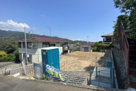 真鶴町真鶴・閑静な住宅街に立地する生活便良好な新築戸建