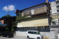 熱海市緑ガ丘町・大島望む陽当たり良好な店舗付中古戸建 角地