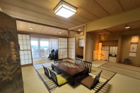 熱海市西熱海・花火を望む伝統美と重厚感が織りなす格式高き和風邸宅