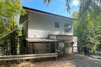 熱海市伊豆山・海を見下ろす静寂な住環境＆趣味を愉しむ土間のある戸建