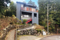 伊東市宇佐美みのりの村別荘地 海＆初島望むホームEV＆温泉付大型邸宅