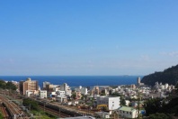 熱海市梅園町・敷地約75坪 高台より海&花火&夜景望む温泉付売地