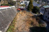 熱海市泉・自然溢れる閑静な敷地面積約56坪 陽当たりの良い角地