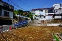 熱海市水口町・生活便&交通便良好な南西角地の売地 敷地面積約85坪