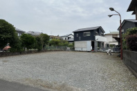 湯河原町中央・生活便&陽当たり良好な駅徒歩圏の売地 約95坪
