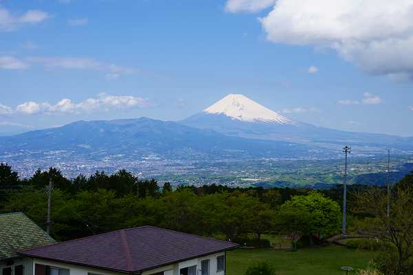 伊豆エメラルドタウン（南箱根）