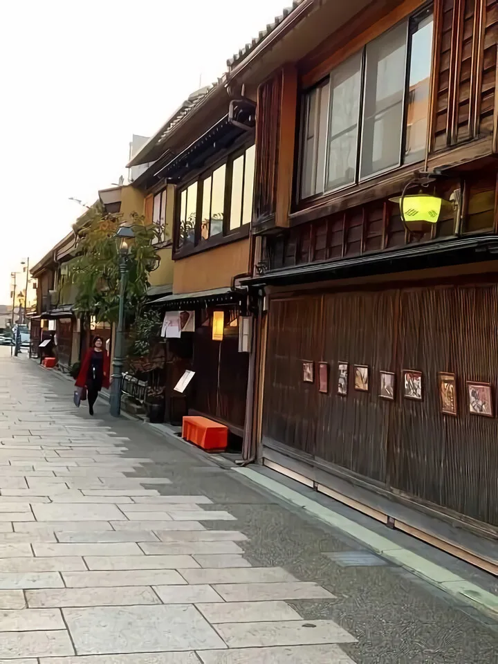 ひがし茶屋街