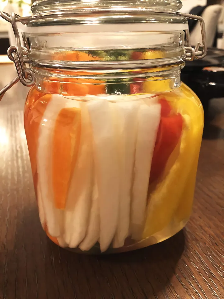 ピクルスと餃子