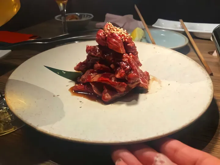 焼肉 田