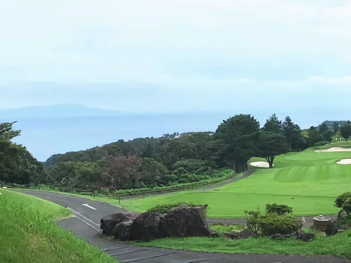 ゴルフ場で懐かしい物見つけました