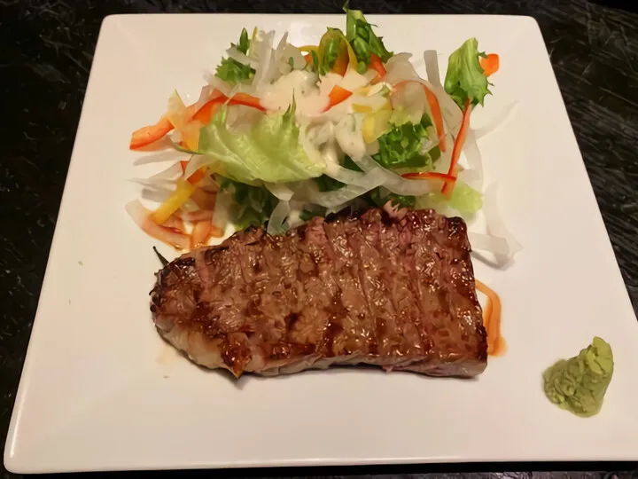 和牛の網焼き