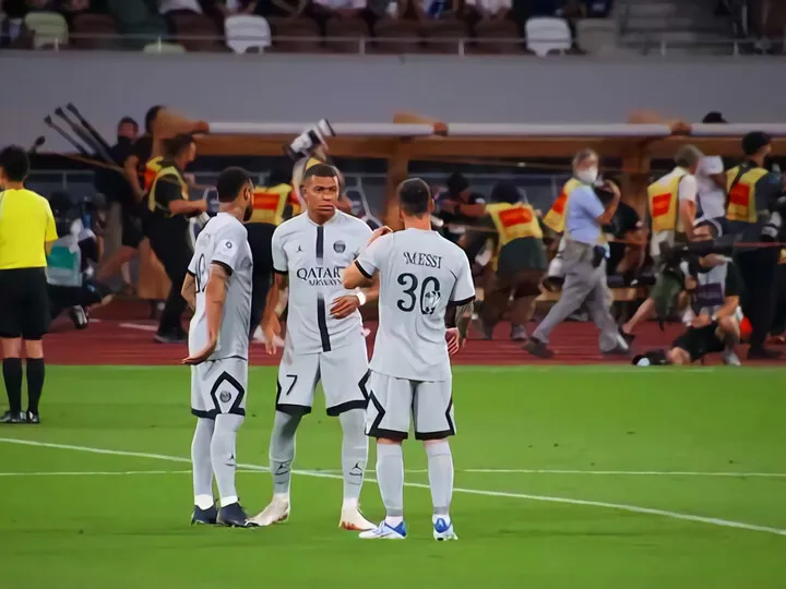 試合開始