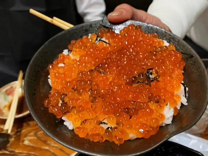 いくら丼