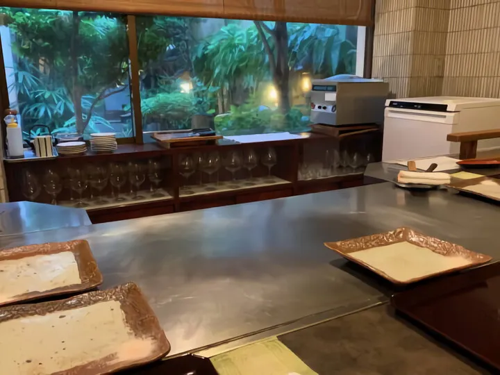 ステーキハウスはまだ