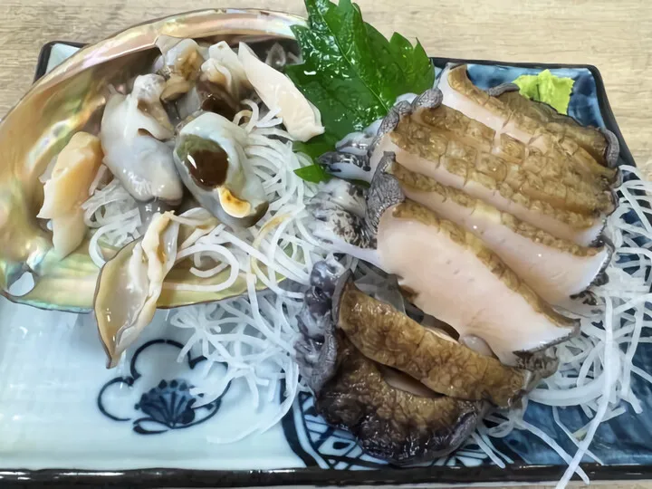 アワビの刺身