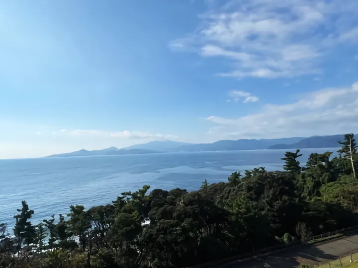 翌朝