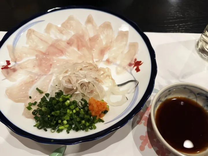 ふぐ刺し