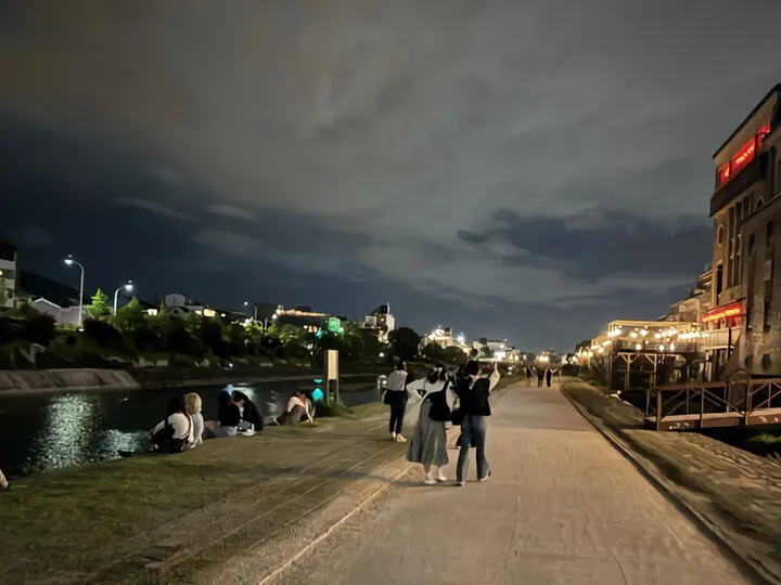 夕涼み