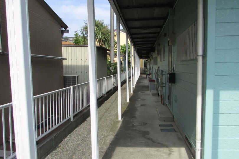 沼津市下香貫・沼津御用邸記念公園至近の１棟売りアパート（オーナーチェンジ）