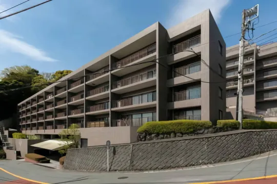 熱海・竹の沢ビバリーハイツ 戸別温泉付のハイグレードMS 2階