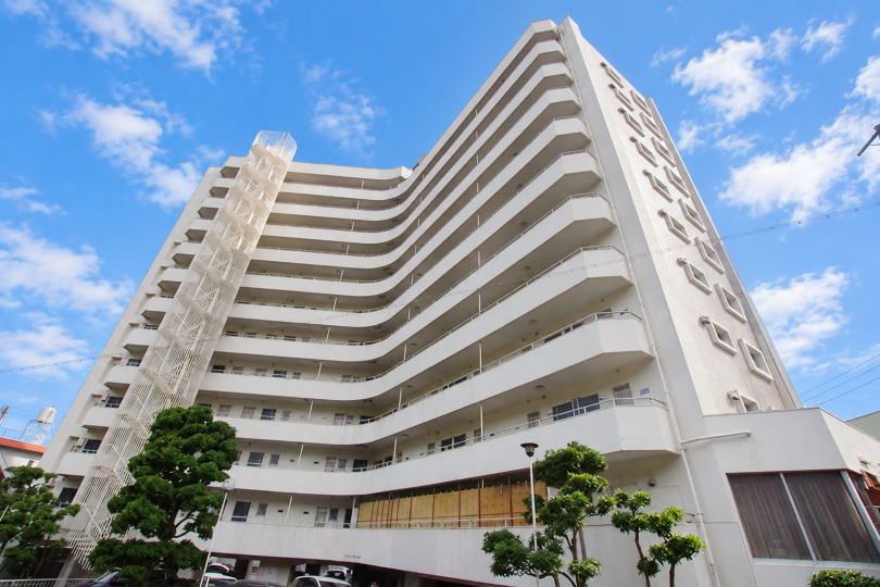 ハイネス来宮熱海グリーンサイド・駅徒歩約2分利便性良好な温泉大浴場付マンション 2階角部屋