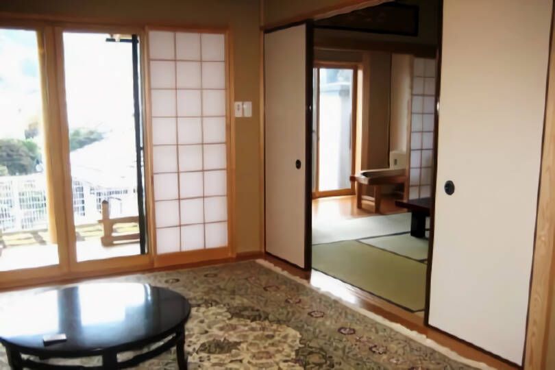 居間