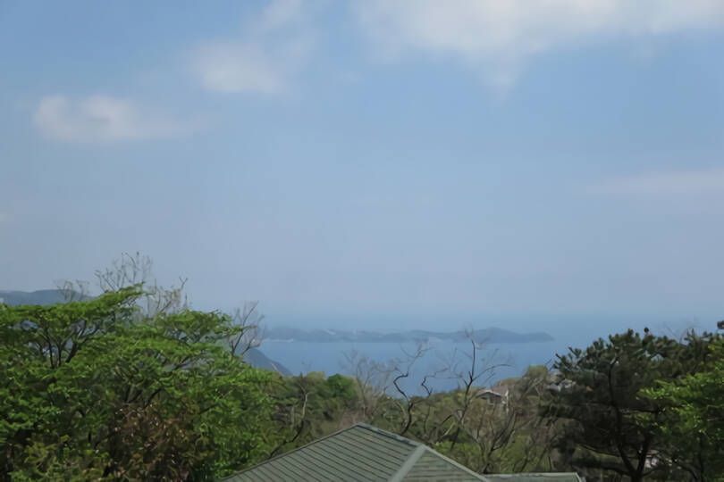 熱海自然郷・高台で相模湾＆半島望む温泉付拘り大邸宅