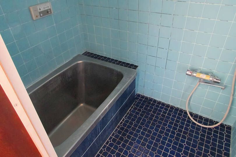 熱海市上多賀・小高い丘に建つ網代湾＆花火大会望む陽当たり良好の中古戸建