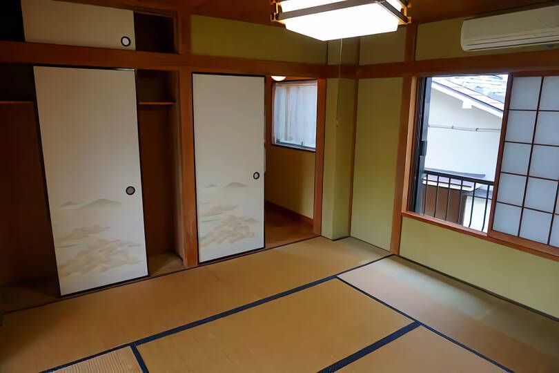 熱海市水口町２丁目・生活便＆交通便良好な２世帯住宅可能な中古戸建