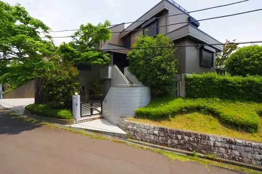 駿東郡長泉町東野・駿河湾＆富士山望む重厚感ある拘りの大型邸宅