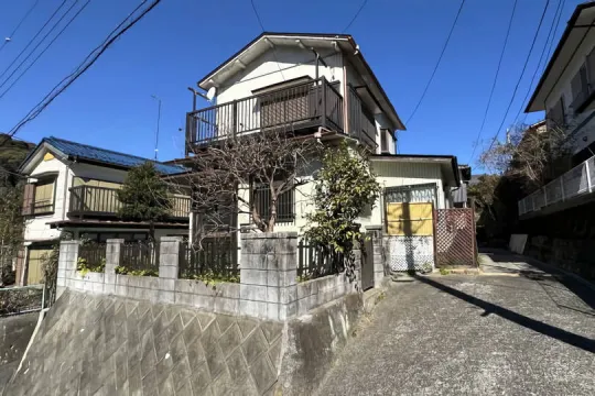 熱海市下多賀・自然豊かな穏やかな雰囲気に所在する中古戸建