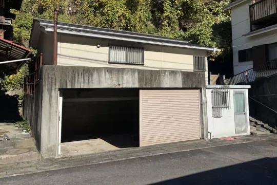 湯河原町宮上・室内フルリノベーション済み&温泉付き中古戸建